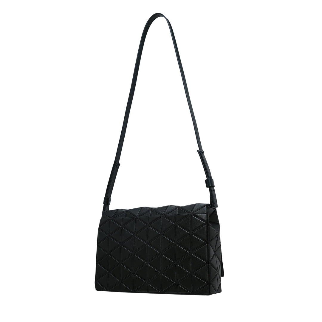 BAO BAO ISSEY MIYAKE Fossette Shoulder Bag Large – Available at Club 21, Official Retailer in Singapore, Malaysia & Thailand with Global Shipping Online