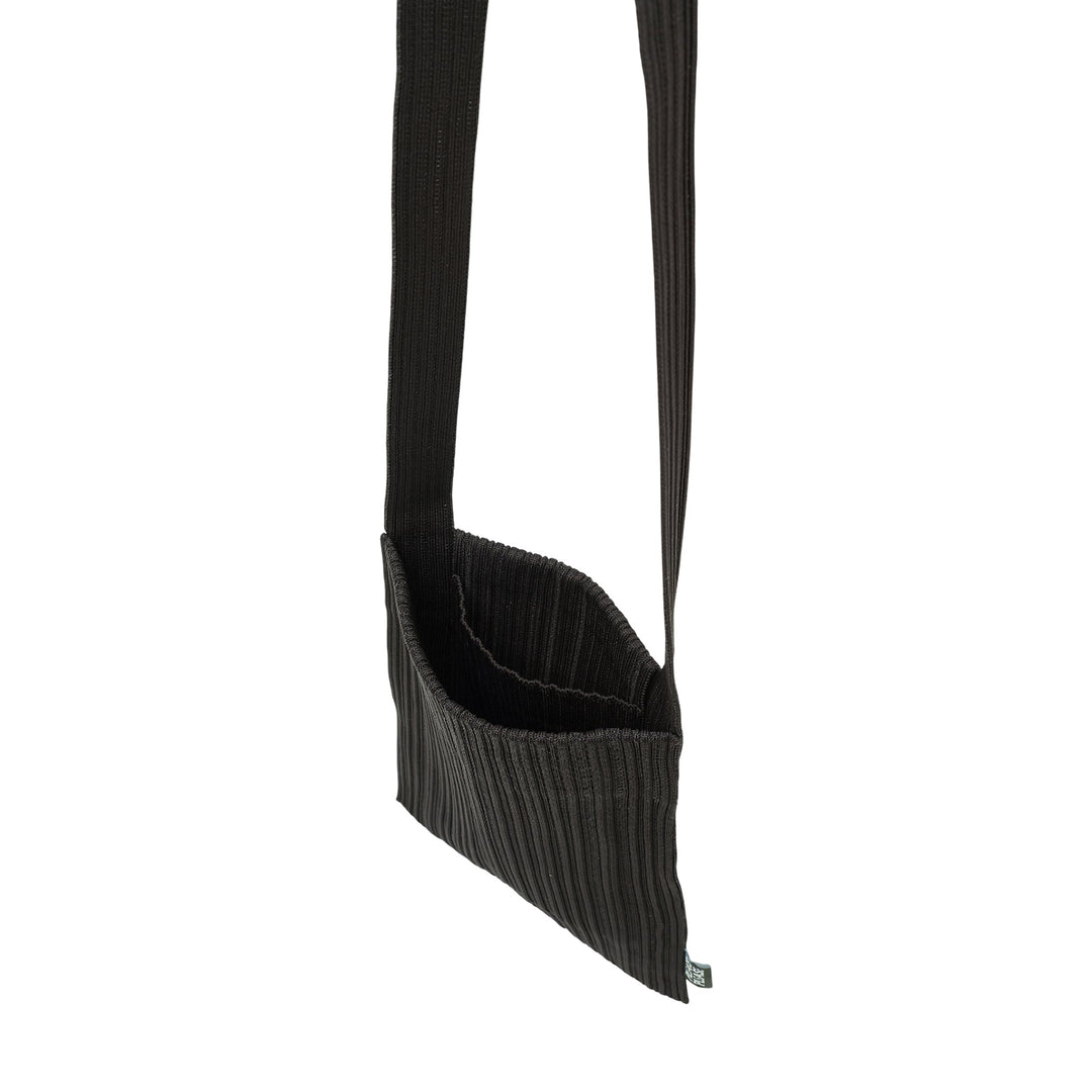 Crepe Knit Bag