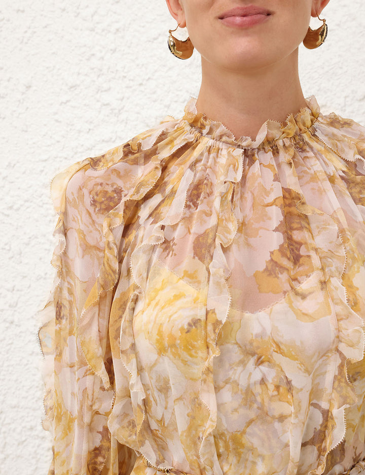 فستان بيللو ذو الكشكشة المتوازنة