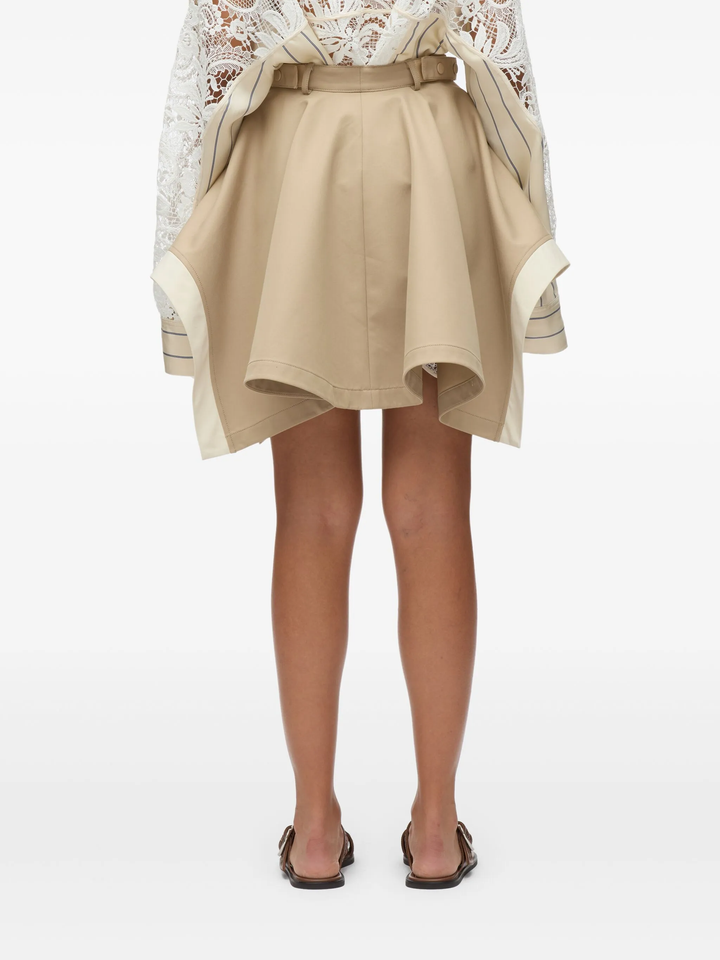 تنورة ميني مزخرفة