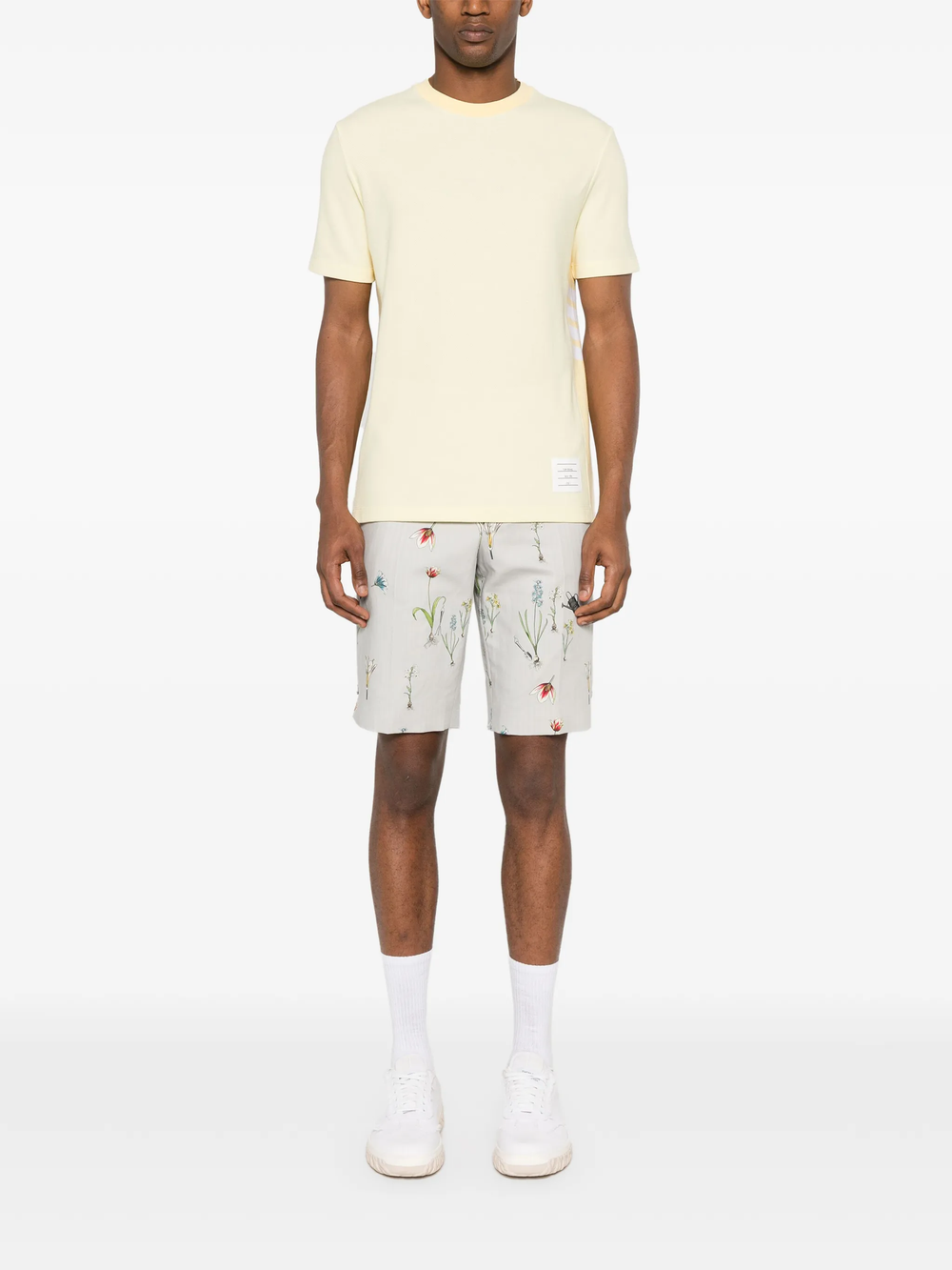 Thom Browne Classic Piqué 4-Bar Tee in vibrant green with tricolour stripe collar detail and signature hem label, made in Italy