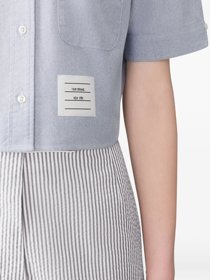 قميص أكسفورد قصير الأكمام للنساء