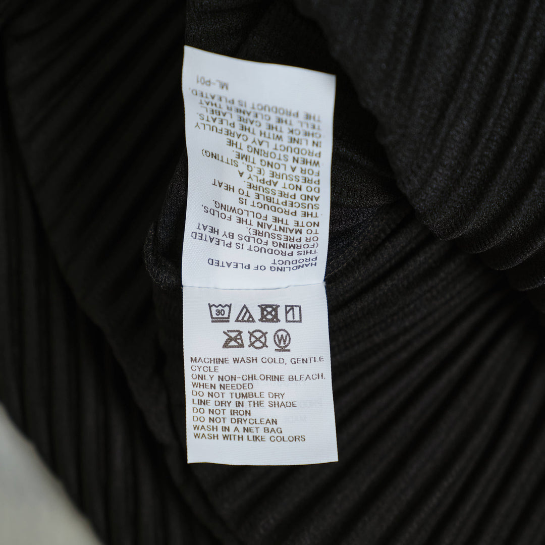 Tailored Pleats Vest