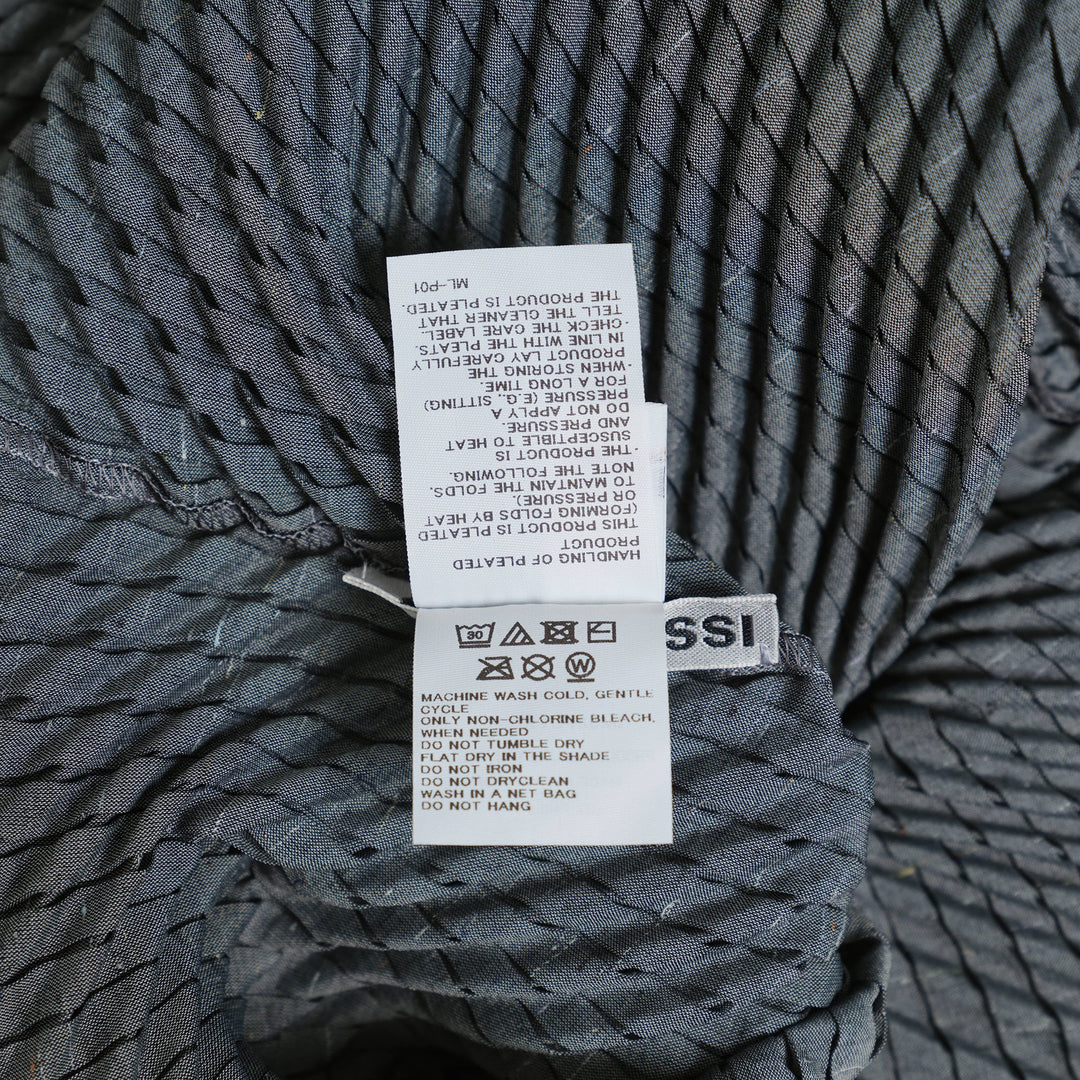 Restore Blend Pleated Top