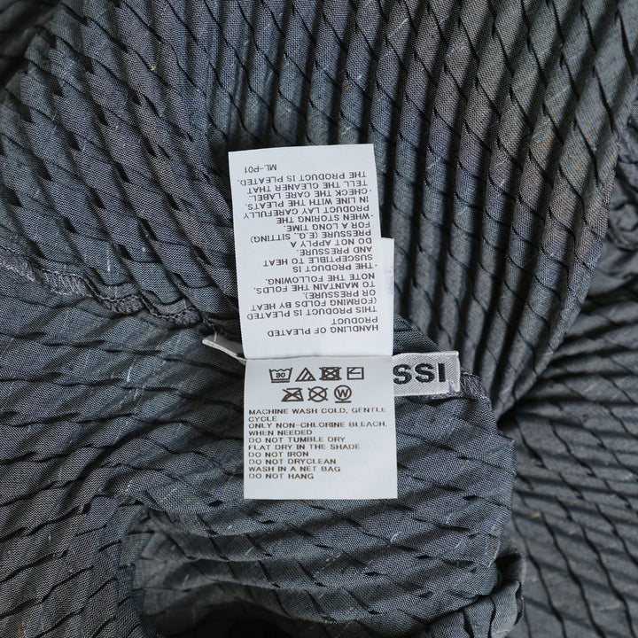 Restore Blend Pleated Top