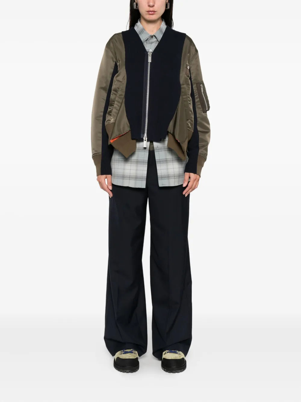 ナイロンツイル×ニットカーディガン