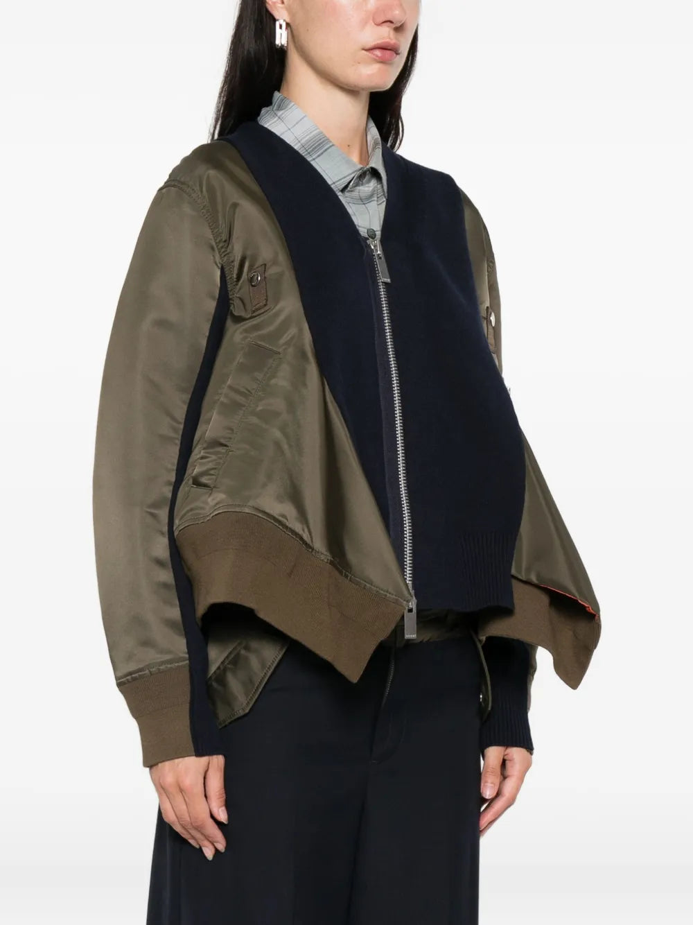 ナイロンツイル×ニットカーディガン