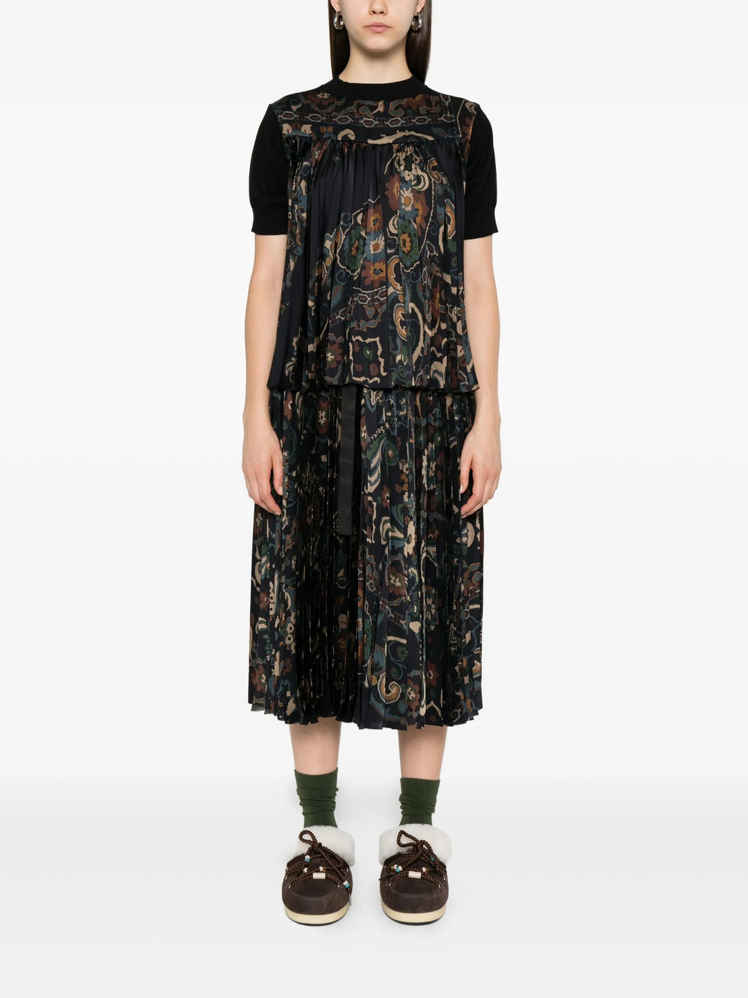 フローラルプリントプルオーバー