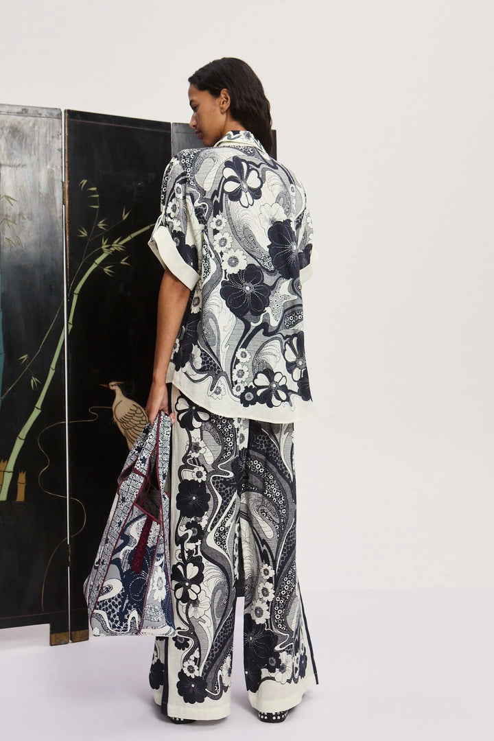 ミッキーパンツ