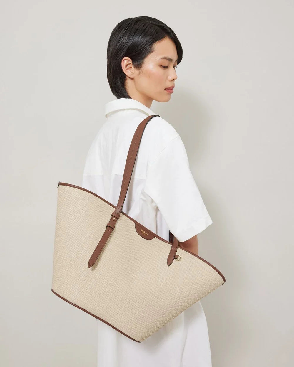 Basket Tote Oak Raffia