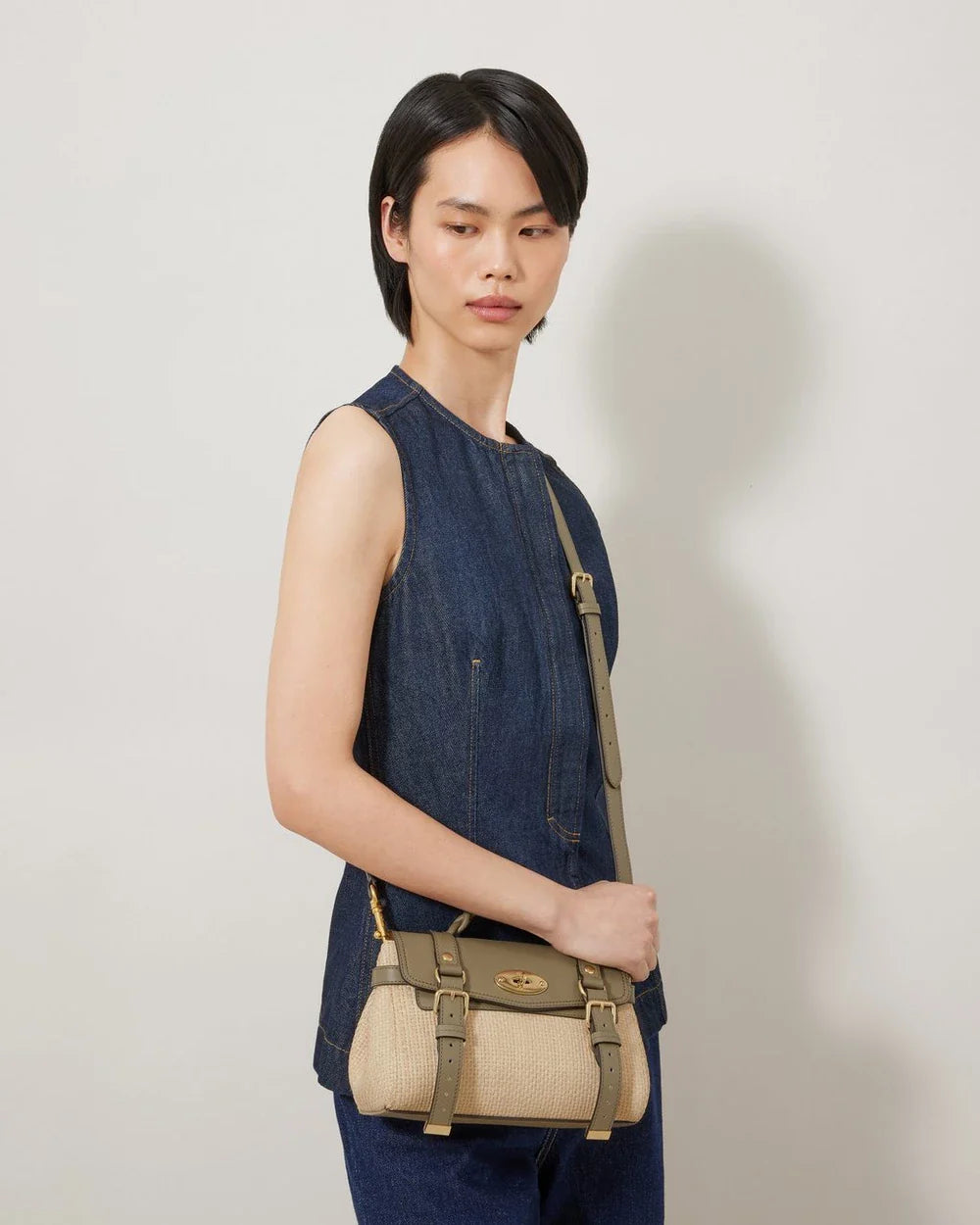 Mini Alexa Linen Green & Natural Raffia & Leather