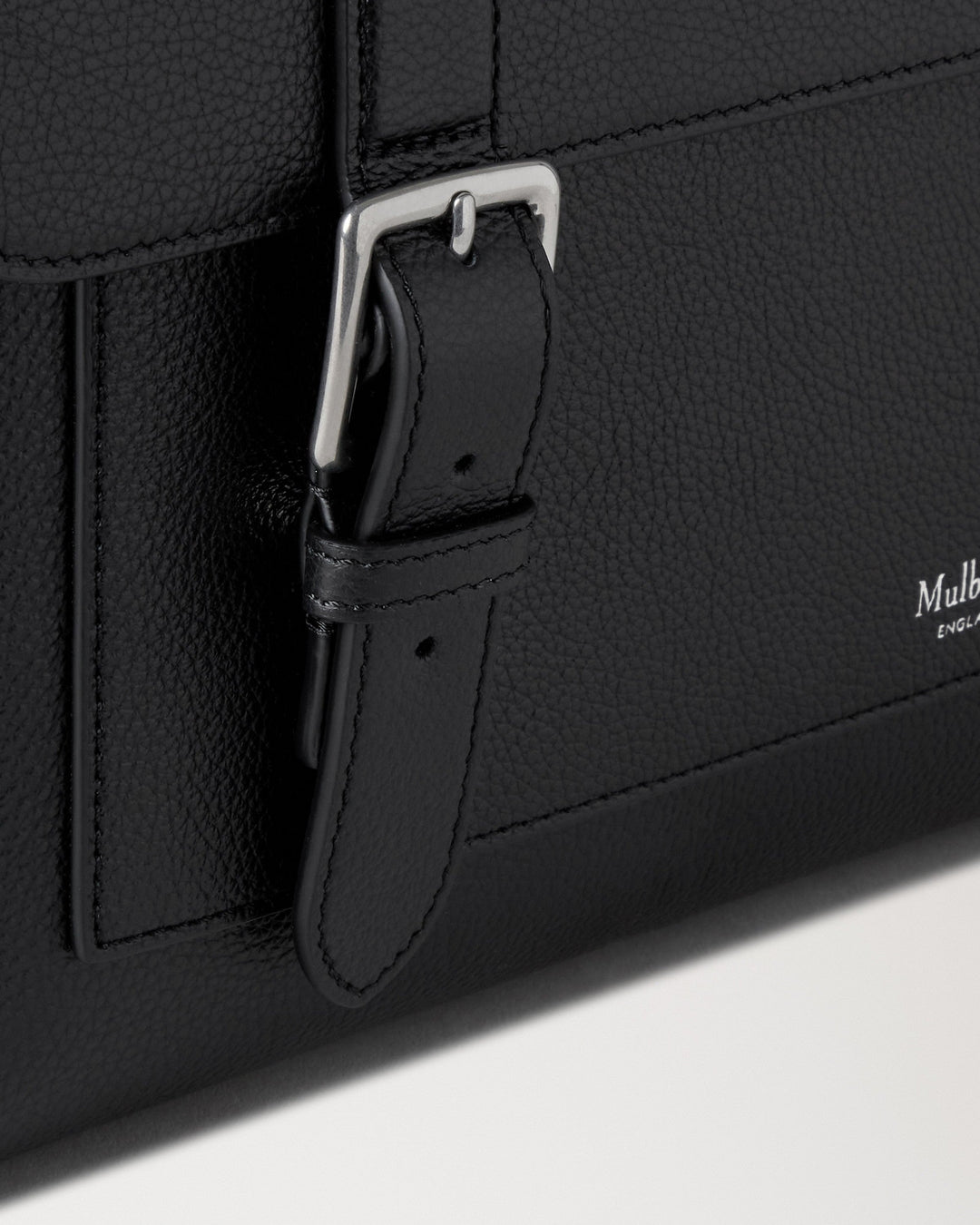 Chiltern Crossbody Messenger Black Small Classic Grain