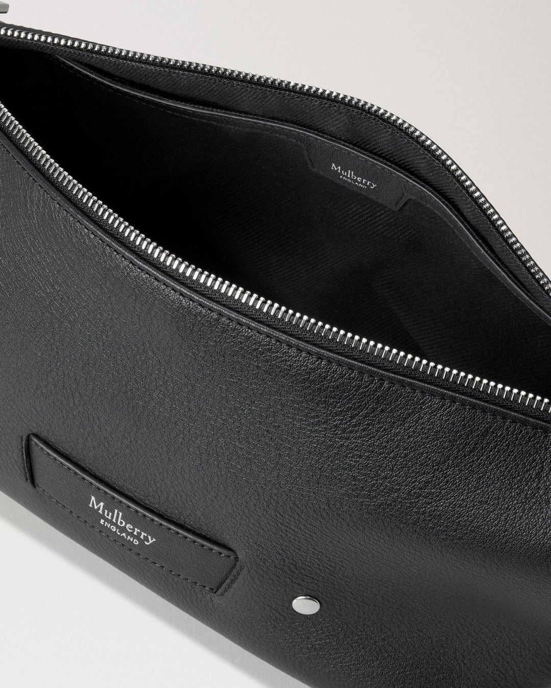 Rye Small Messenger Black Supple Calf