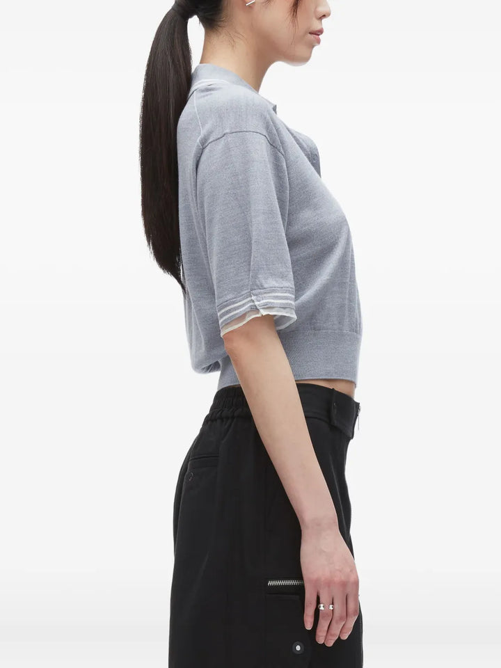 بولو قصير الأكمام بقصة قصيرة مع مزيج أورجانزا