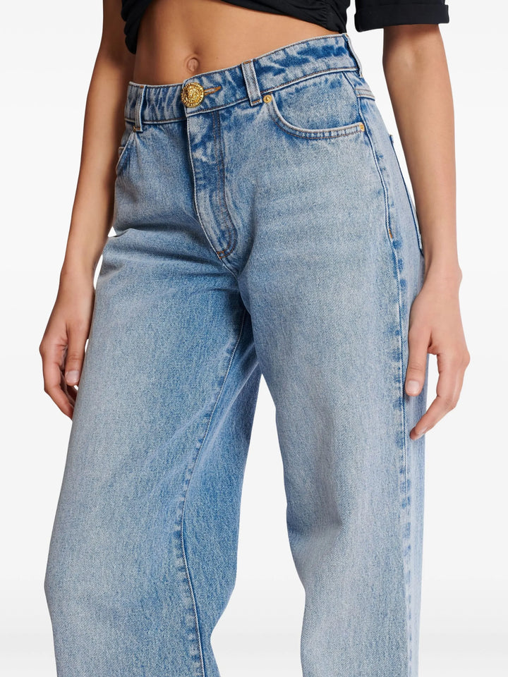 Straight Jeans