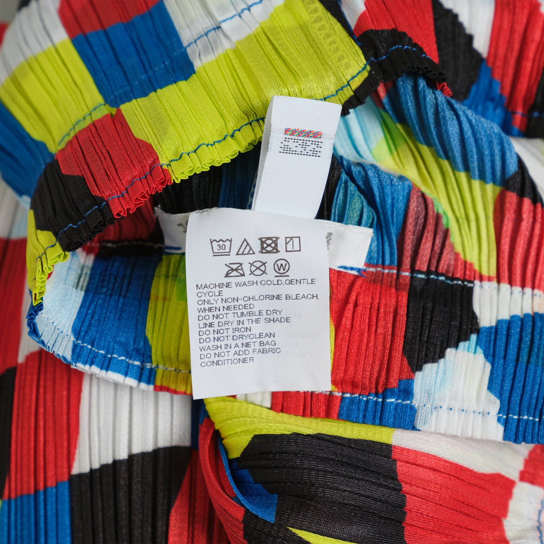 Dancing Square Vest
