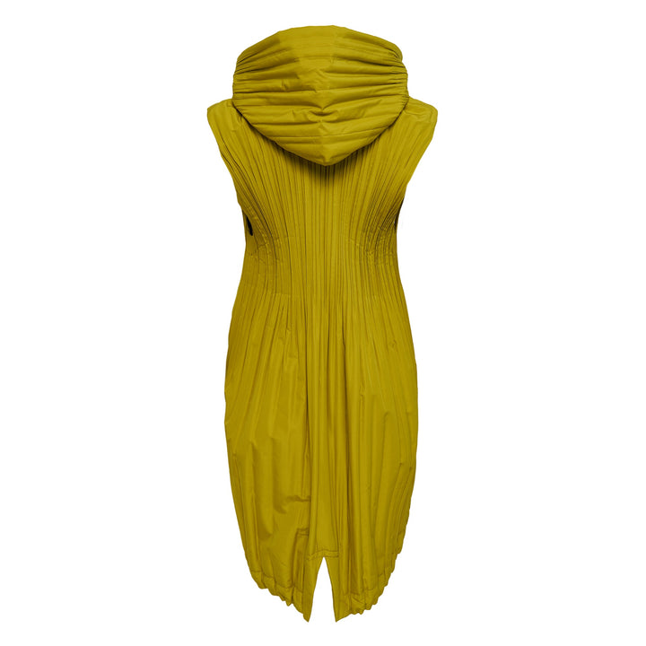 Padded Pleats Coat