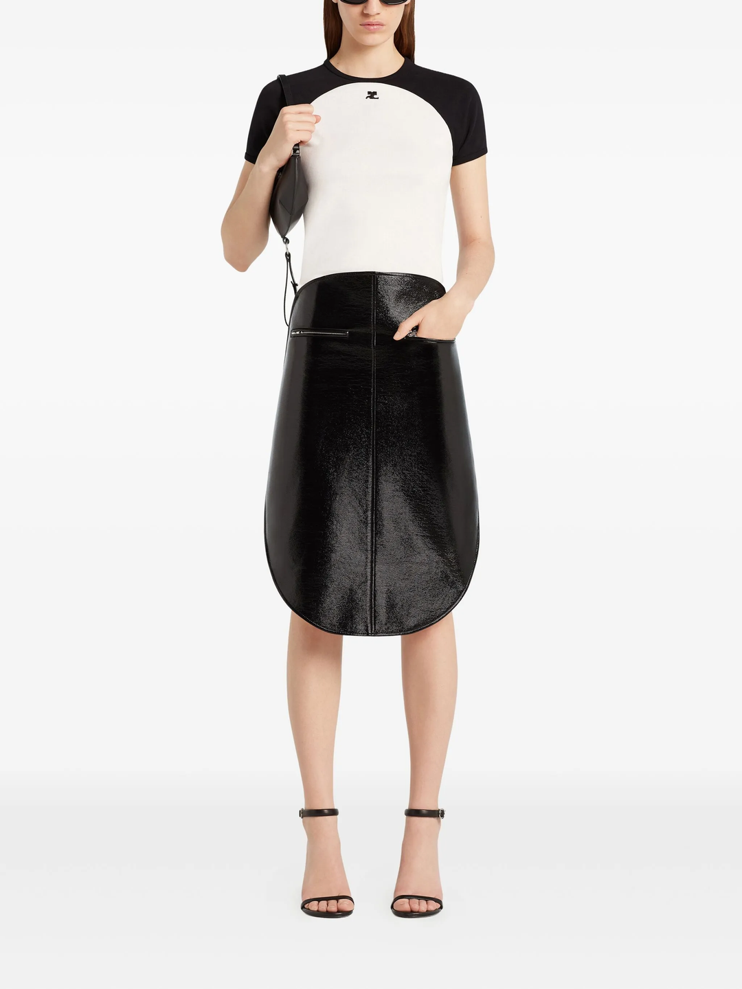 Circle Contrast T-Shirt