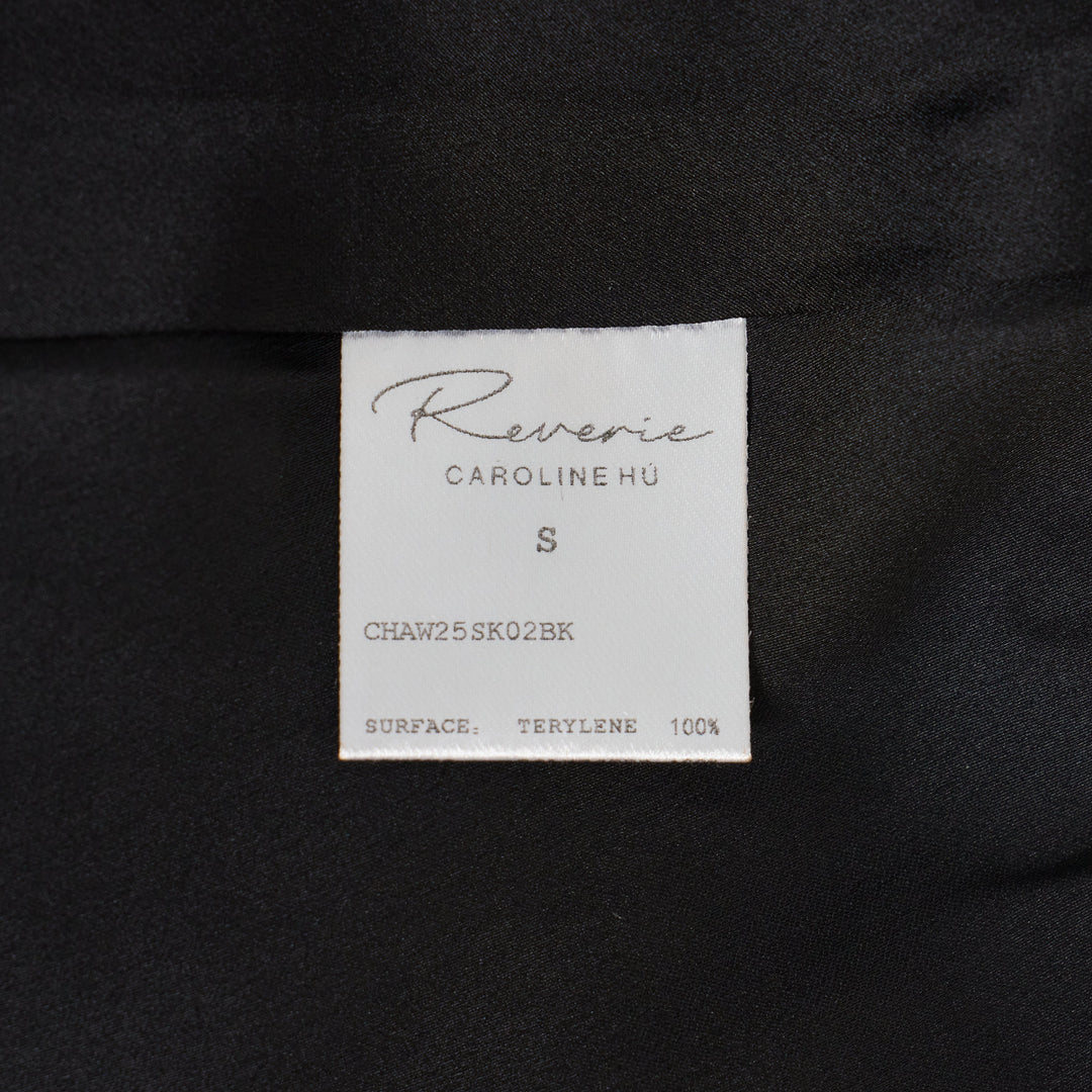 Black Pleated Roses Embroidery Skirt