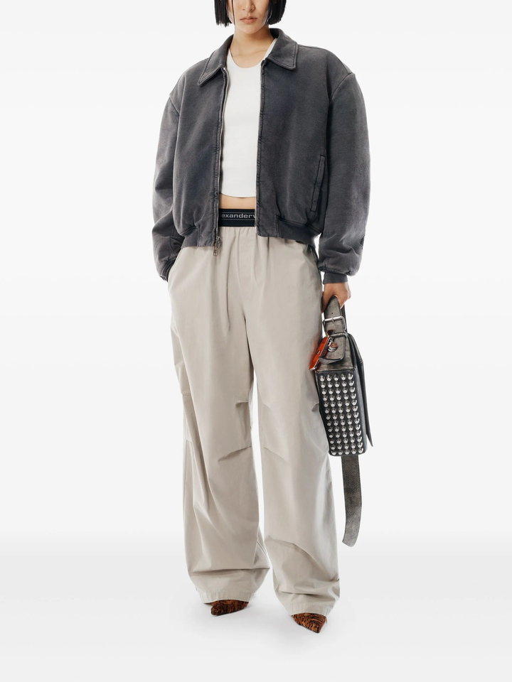 Mid Rise Pleated Knee Pants