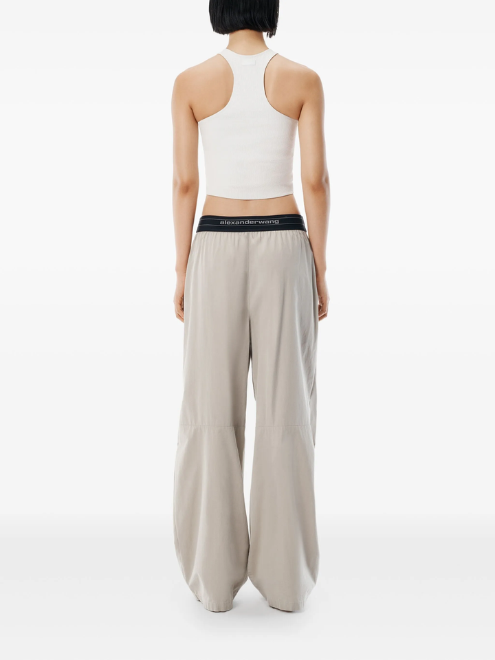 Mid Rise Pleated Knee Pants