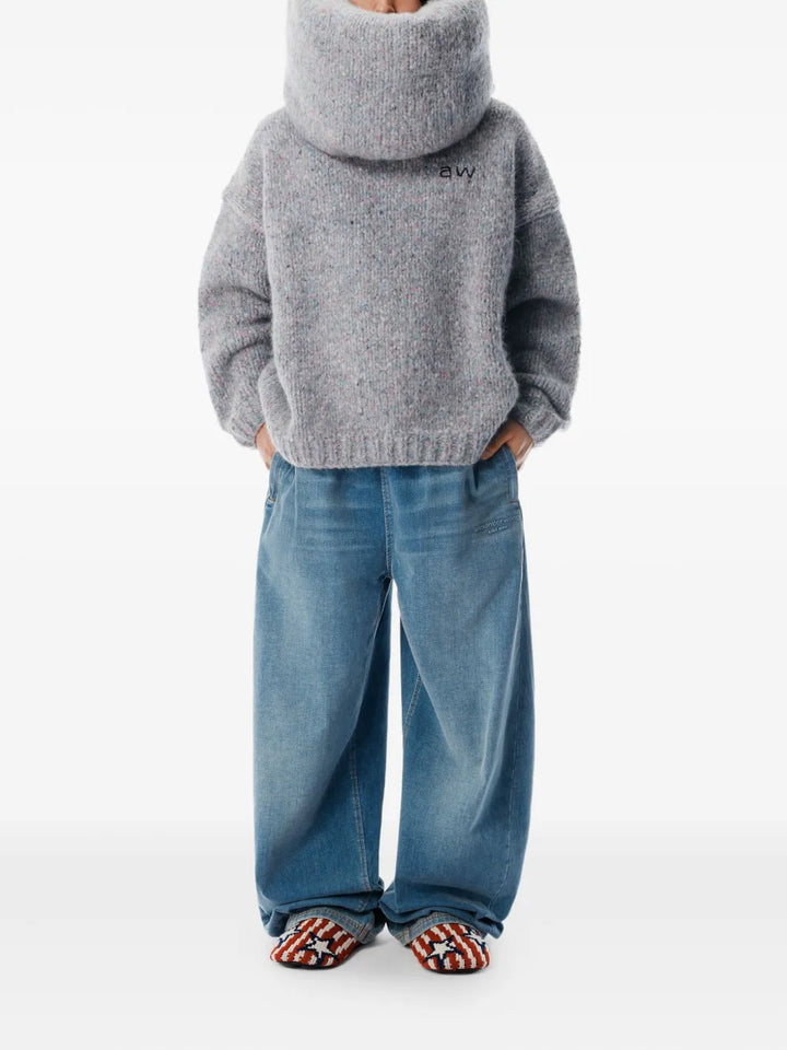 Oversized Pullover With Hand-Crochet Logo