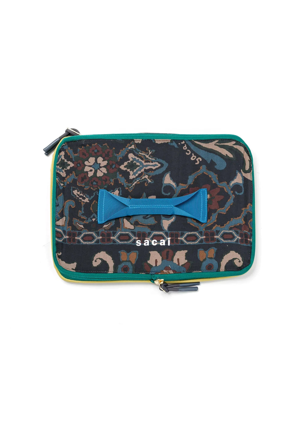 sacai Holiday Capsule Zantan Travel Pouch Set - view 2