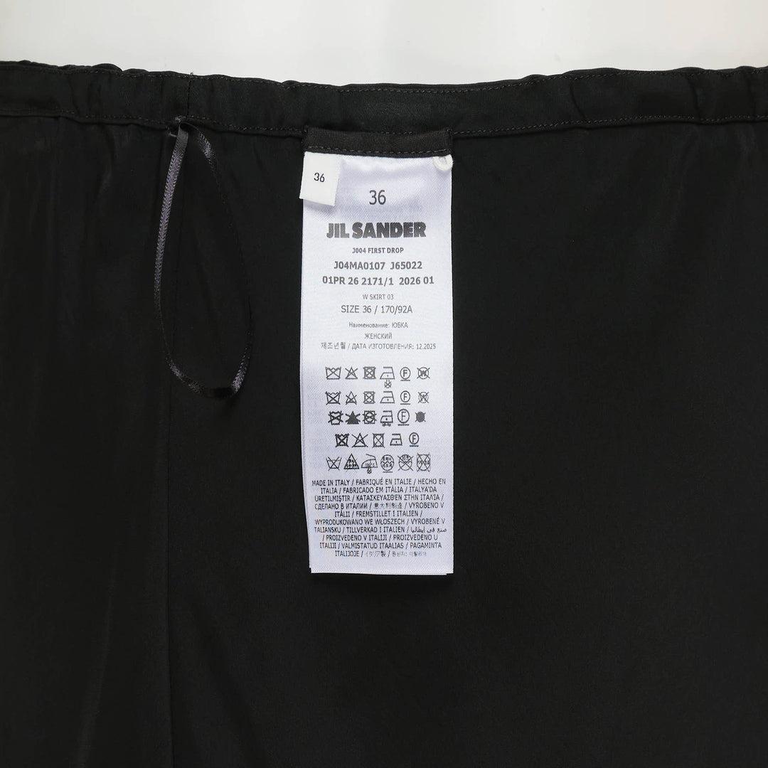 Sustainable Fluid Skirt