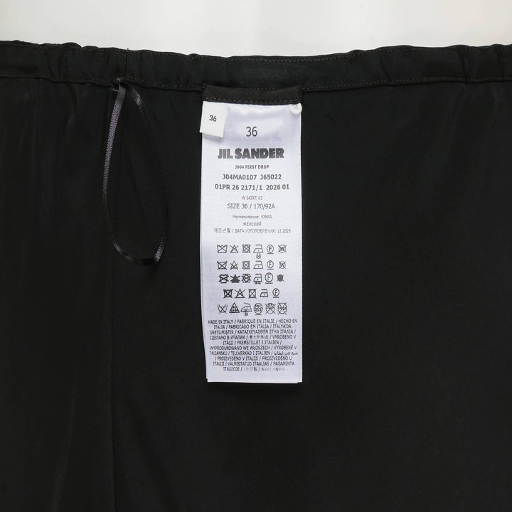 Sustainable Fluid Skirt