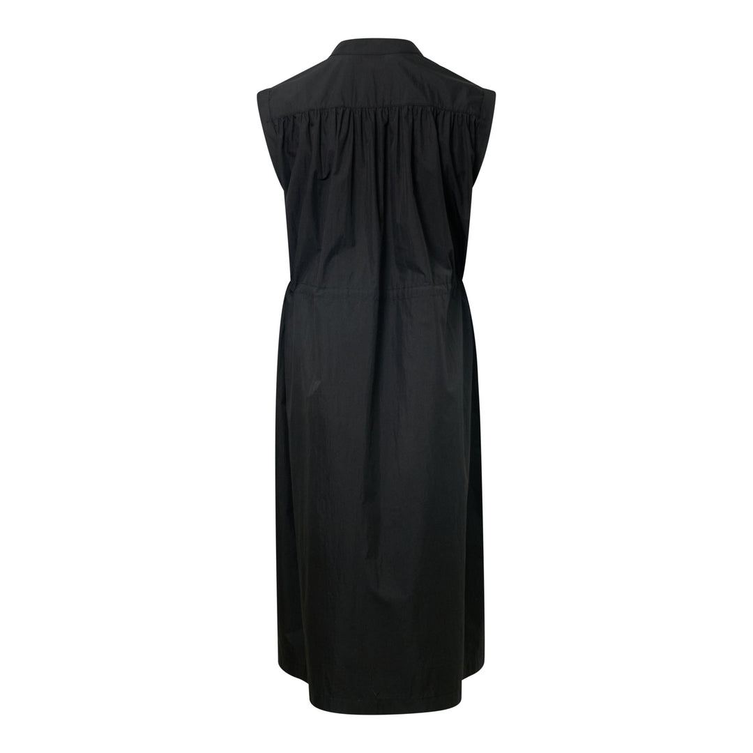 Black Sleeveless Dress