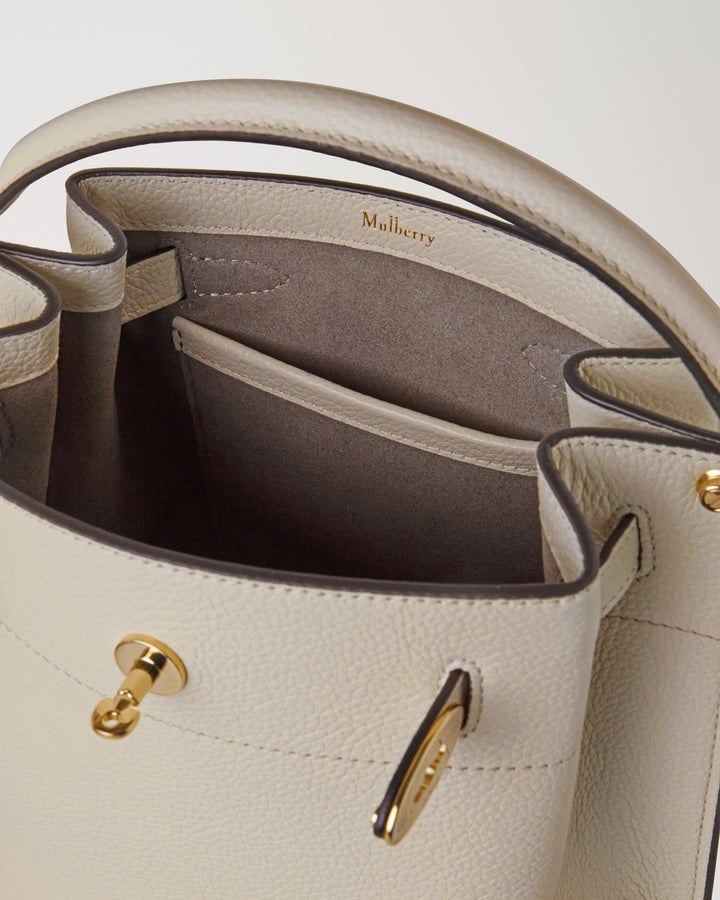 Mulberry Islington Bucket Bag – Available at Club 21, Official Retailer in Singapore, Malaysia & Thailand with Global Shipping Online