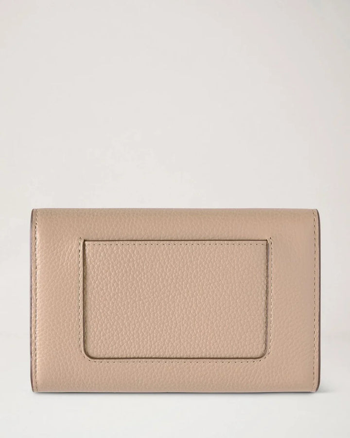 Medium Darley Wallet Small Classic Grain