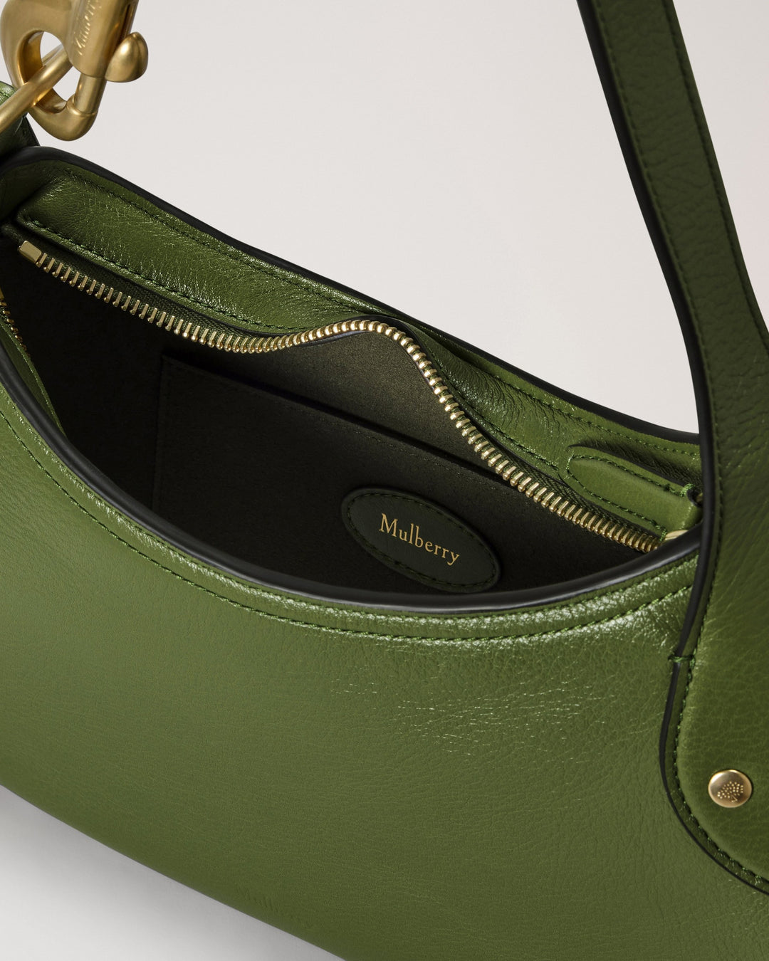 Mulberry Small Hackney Shoulder Bag – Available at Club 21, Official Retailer in Singapore, Malaysia & Thailand with Global Shipping Online