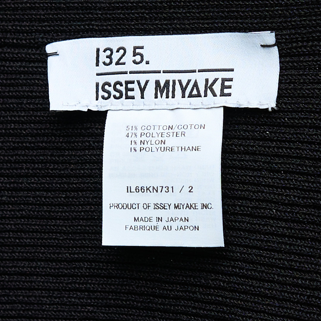 132 5. ISSEY MIYAKE Flat Rib Knit 2 Top – Available at Club 21, Official Retailer in Singapore, Malaysia & Thailand with Global Shipping Online