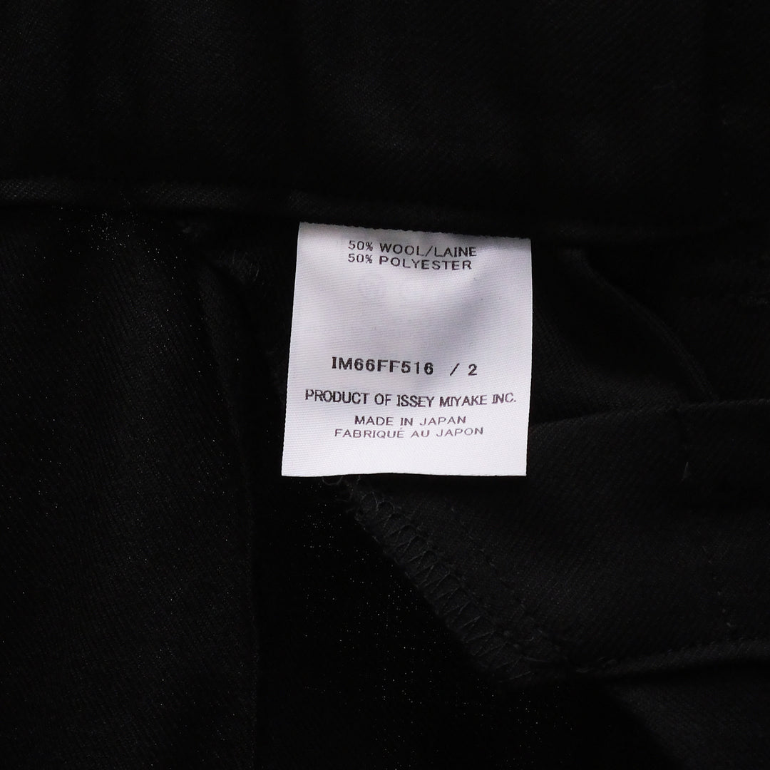 ISSEY MIYAKE Belted Wool Woven Pants – Available at Club 21, Official Retailer in Singapore, Malaysia & Thailand with Global Shipping Online