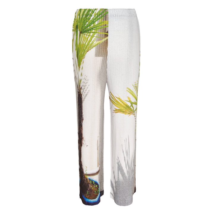 ISSEY MIYAKE Urban Jungle Pleated Pants – Available at Club 21, Official Retailer in Singapore, Malaysia & Thailand with Global Shipping Online