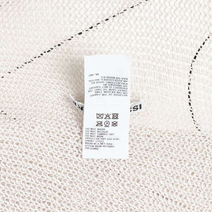ISSEY MIYAKE Cialda Knit Top – Available at Club 21, Official Retailer in Singapore, Malaysia & Thailand with Global Shipping Online