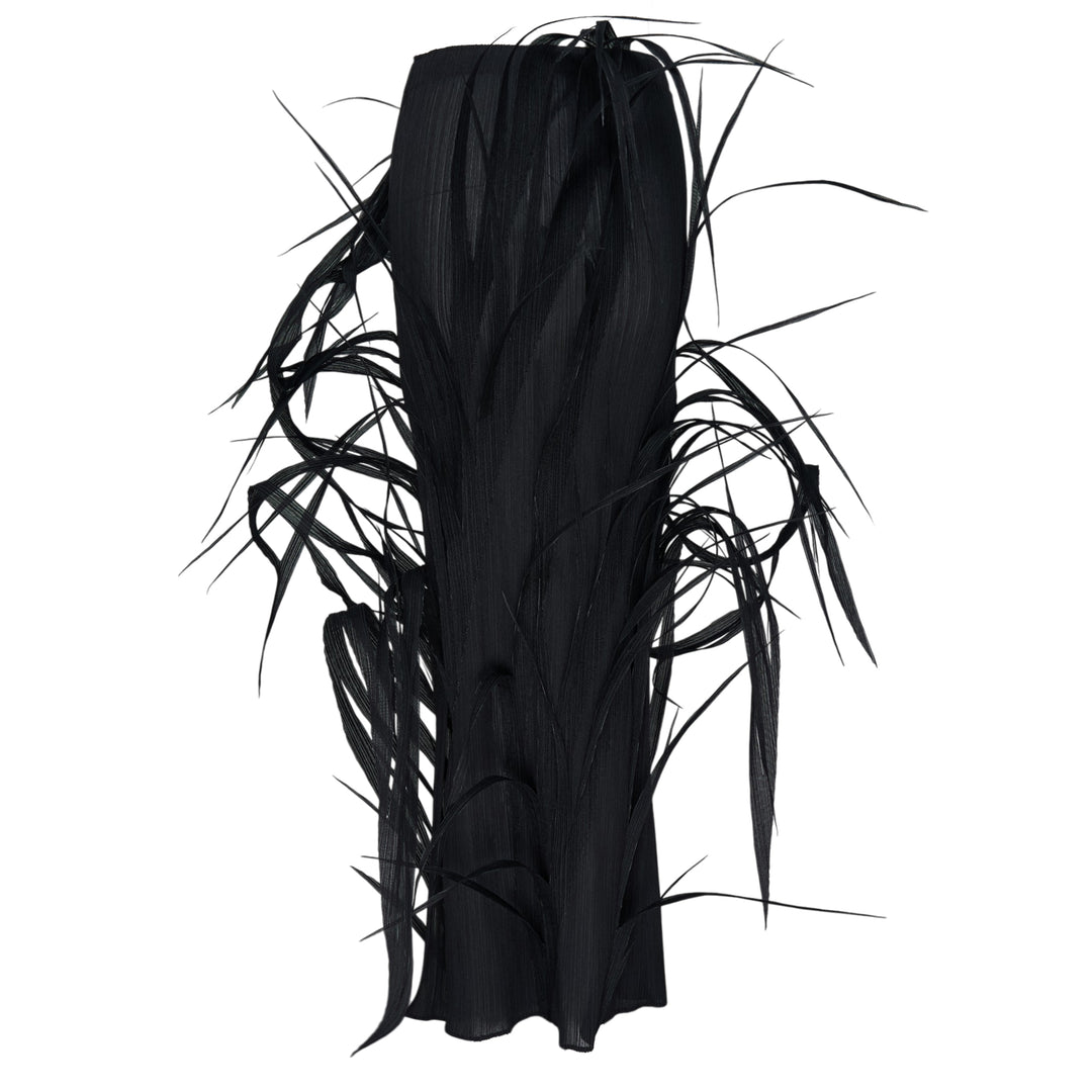 ISSEY MIYAKE Urban Jungle Pleated Skirt – Available at Club 21, Official Retailer in Singapore, Malaysia & Thailand with Global Shipping Online
