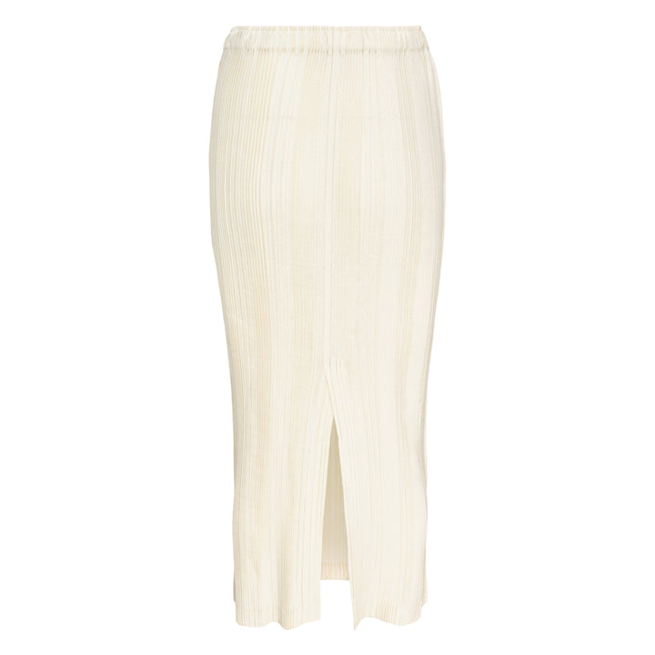 ISSEY MIYAKE Linen-Like Rib Pleated Skirt – Available at Club 21, Official Retailer in Singapore, Malaysia & Thailand with Global Shipping Online