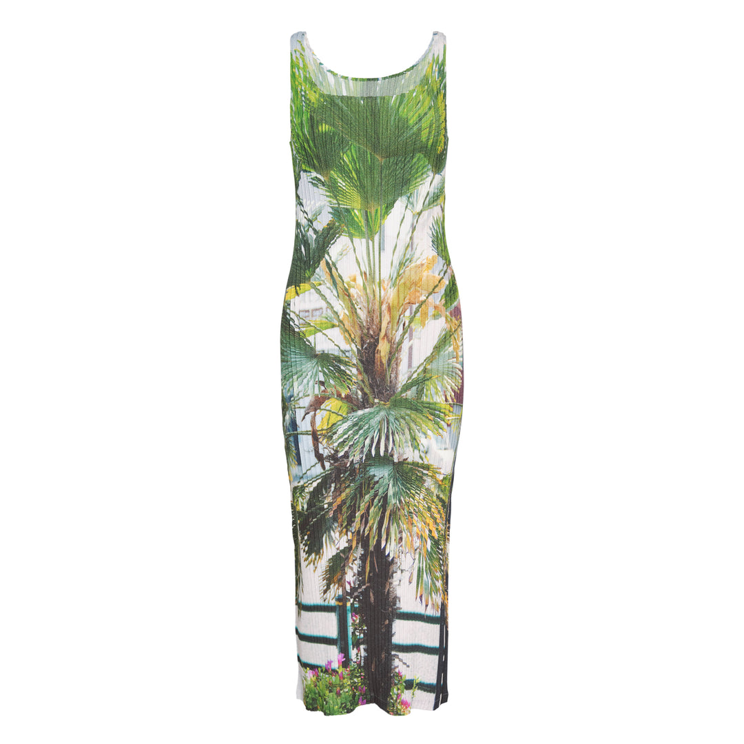 ISSEY MIYAKE Urban Jungle Pleated Dress – Available at Club 21, Official Retailer in Singapore, Malaysia & Thailand with Global Shipping Online