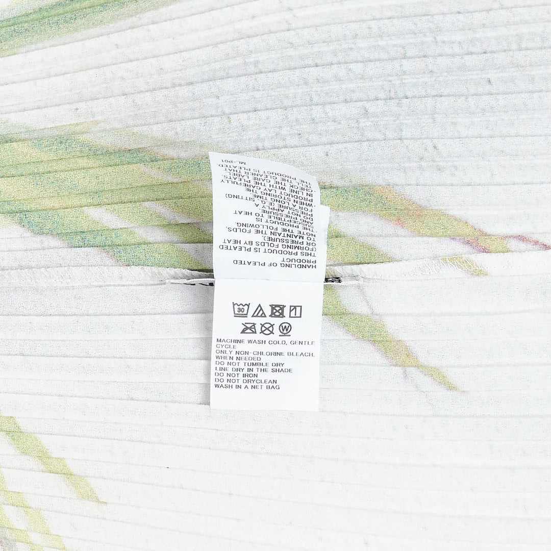 ISSEY MIYAKE Urban Jungle Pleated Dress – Available at Club 21, Official Retailer in Singapore, Malaysia & Thailand with Global Shipping Online