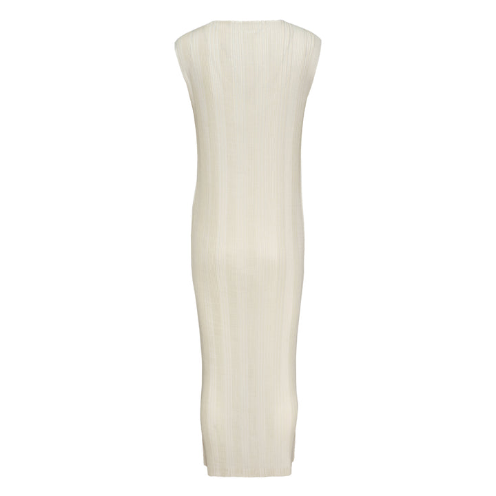 ISSEY MIYAKE Linen Like Rib Pleated Dress – Available at Club 21, Official Retailer in Singapore, Malaysia & Thailand with Global Shipping Online