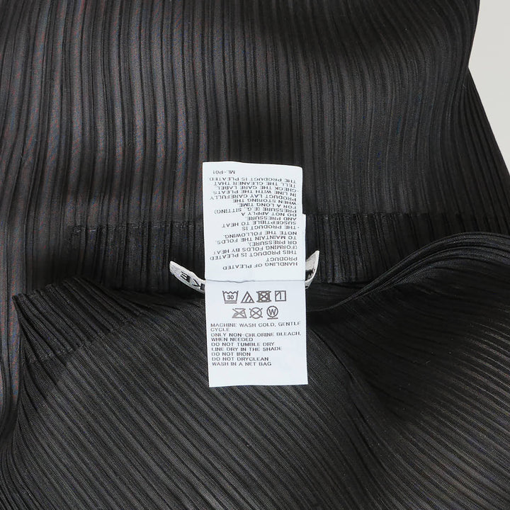 ISSEY MIYAKE Sheer Scarf Pleated Top – Available at Club 21, Official Retailer in Singapore, Malaysia & Thailand with Global Shipping Online