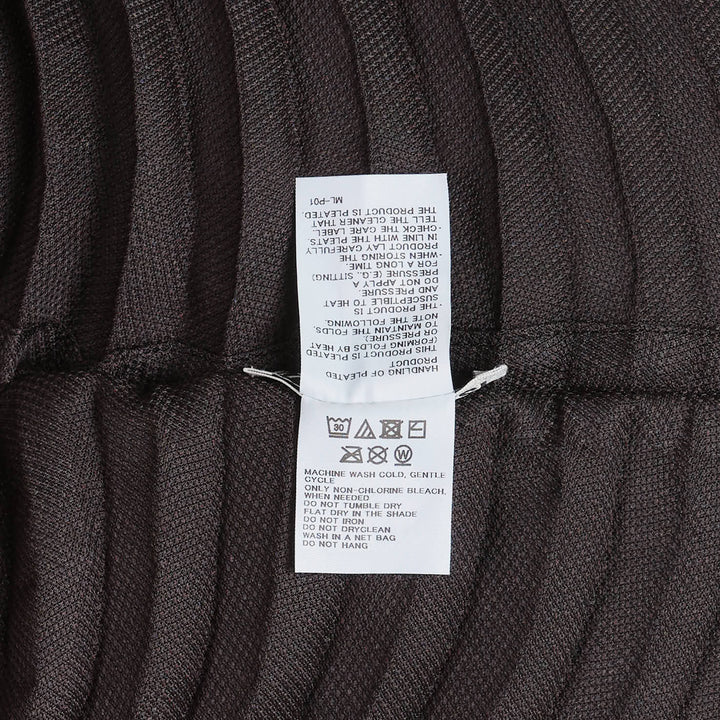 Circle Pleated Top