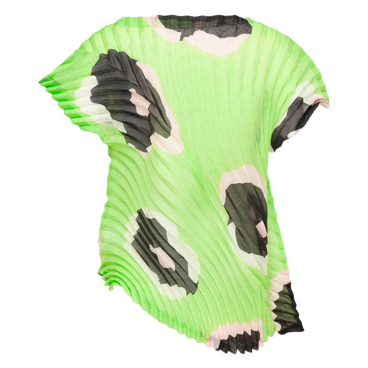 ISSEY MIYAKE Pleated Top – Available at Club 21, Official Retailer in Singapore, Malaysia & Thailand with Global Shipping Online