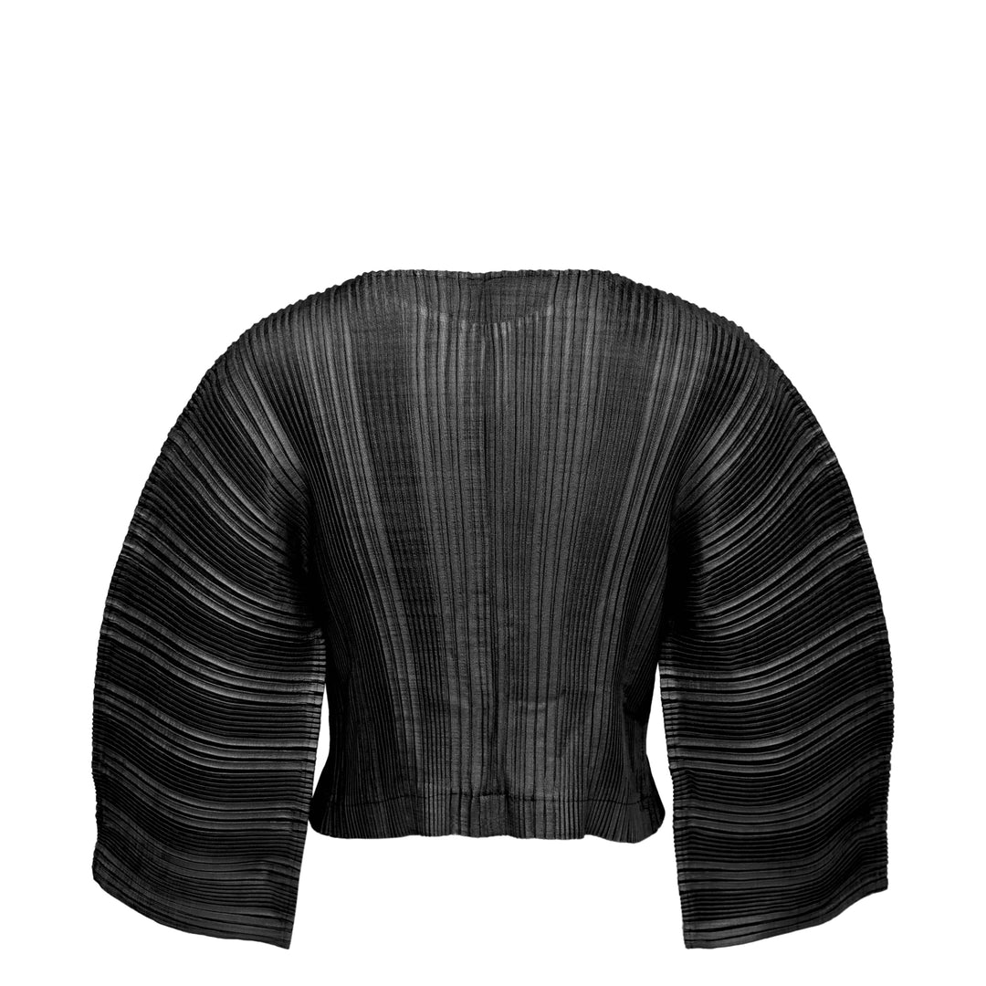 ISSEY MIYAKE Pleated Cardigan – Available at Club 21, Official Retailer in Singapore, Malaysia & Thailand with Global Shipping Online