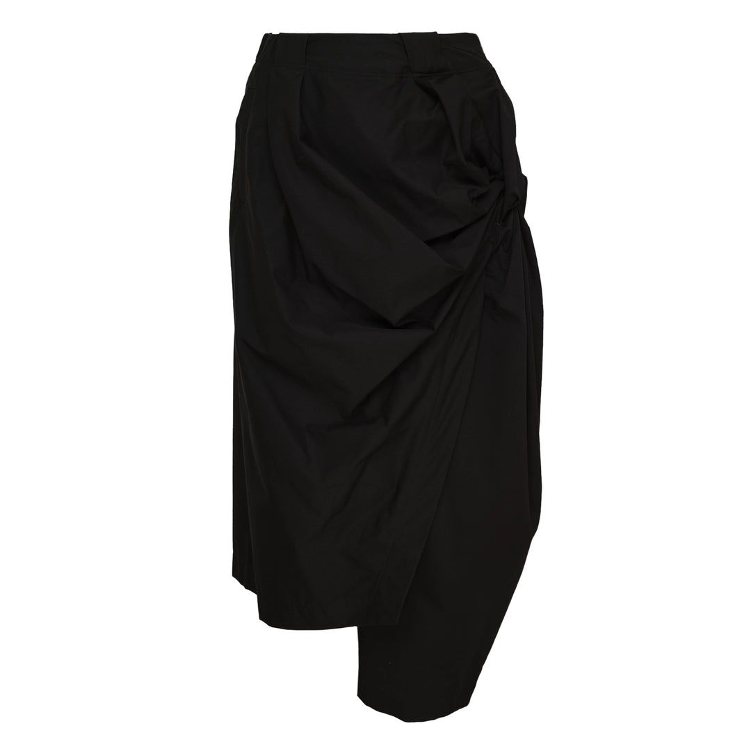 ISSEY MIYAKE Twisted Drape Woven Pants – Available at Club 21, Official Retailer in Singapore, Malaysia & Thailand with Global Shipping Online