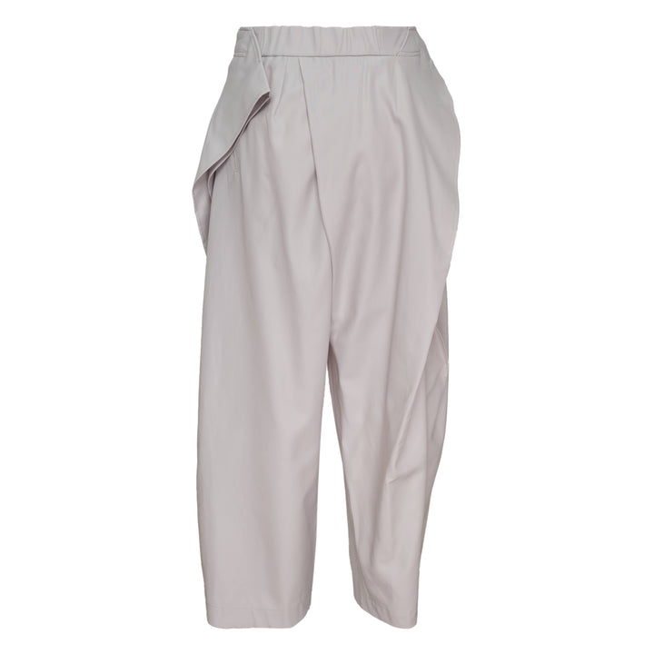 ISSEY MIYAKE Fluttering Woven Pants – Available at Club 21, Official Retailer in Singapore, Malaysia & Thailand with Global Shipping Online