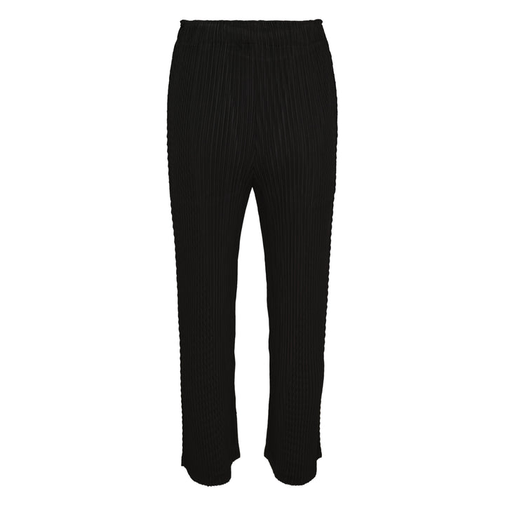 ISSEY MIYAKE Box Shoulder Pleated Pants – Available at Club 21, Official Retailer in Singapore, Malaysia & Thailand with Global Shipping Online