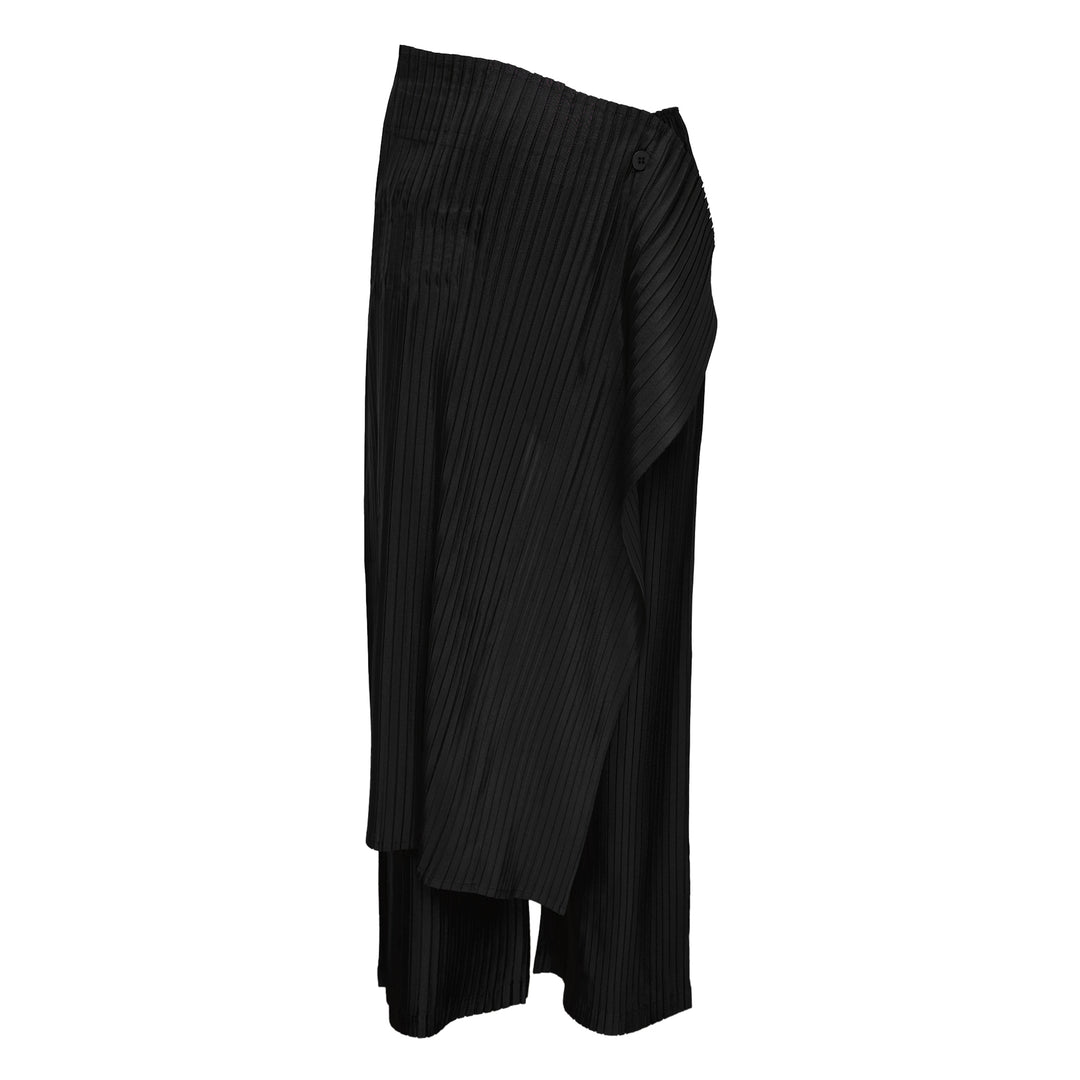 ISSEY MIYAKE Pleated On Pleats Pants – Available at Club 21, Official Retailer in Singapore, Malaysia & Thailand with Global Shipping Online